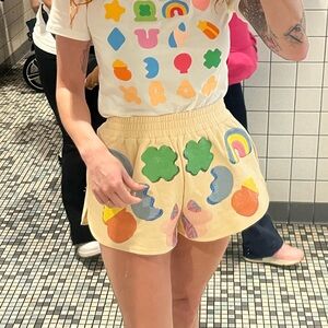 QUEEN OF SPARKLES Lucky Charms Sequin Cream Shorts